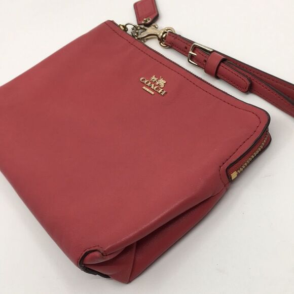 Coach Leather Large Wristlet Dark Pink Makeup Cosmetics Bag - Picture 5 of 16